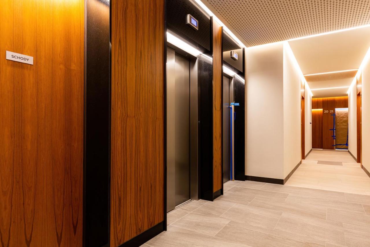 Sienna 65 Premium Apartment With Parking In Warsaw By Renters Prestige Exteriér fotografie