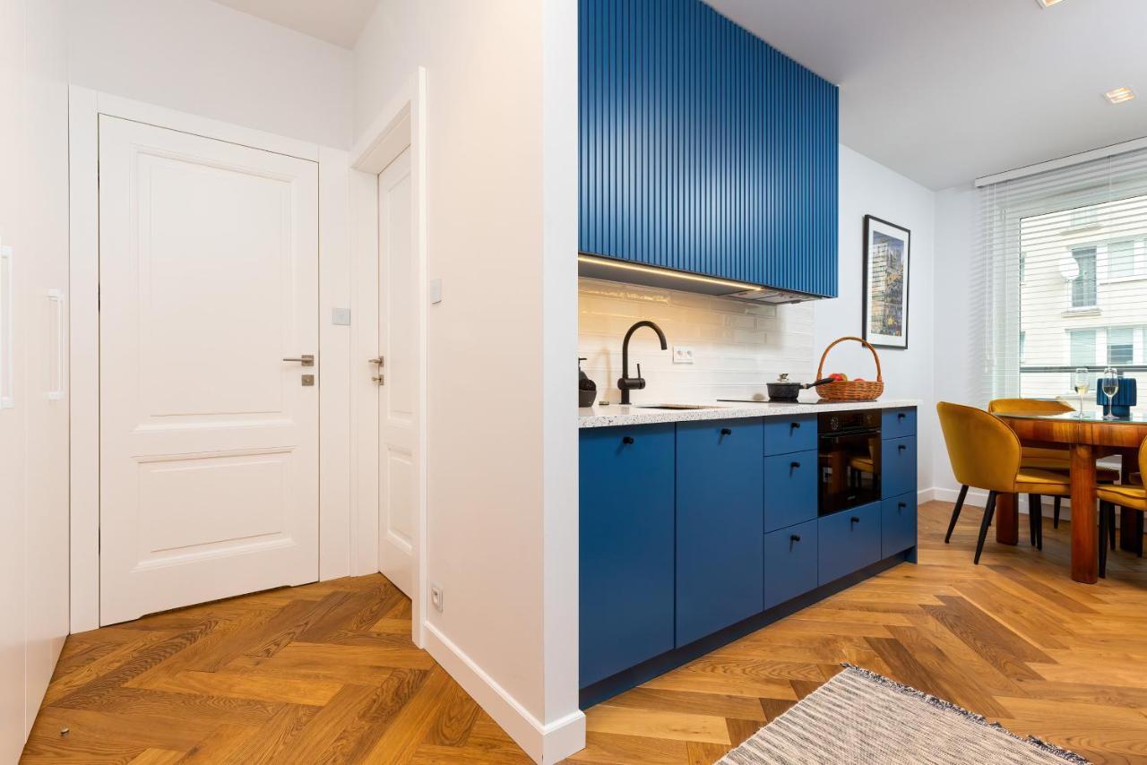Sienna 65 Premium Apartment With Parking In Warsaw By Renters Prestige Exteriér fotografie