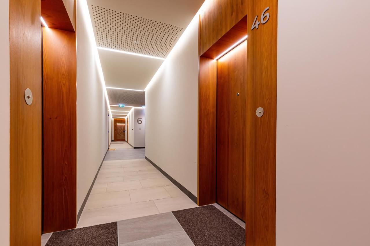 Sienna 65 Premium Apartment With Parking In Warsaw By Renters Prestige Exteriér fotografie