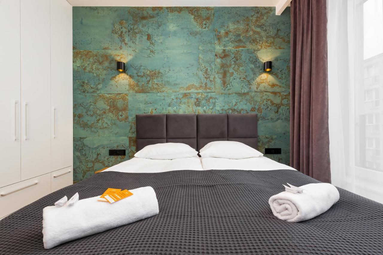 Sienna 65 Premium Apartment With Parking In Warsaw By Renters Prestige Exteriér fotografie