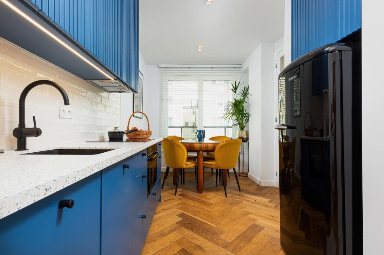 Sienna 65 Premium Apartment With Parking In Warsaw By Renters Prestige Exteriér fotografie